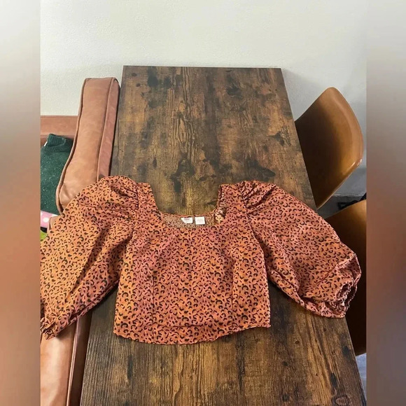 Levi’s KAILA PUFF SLEEVE BLOUSE - Picture 4 of 11